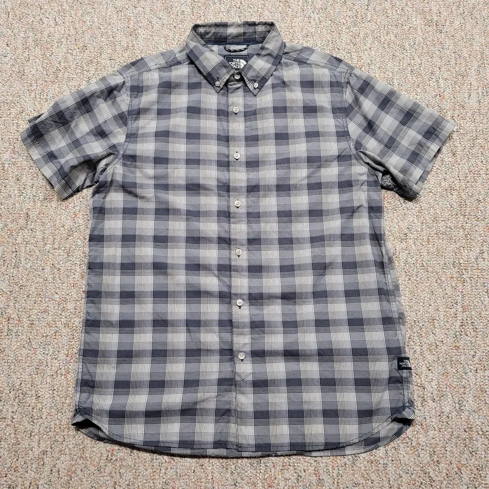 The North Face Shirt Mens Large Grey Plaid Button Down Long Sleeve Campin Hiking